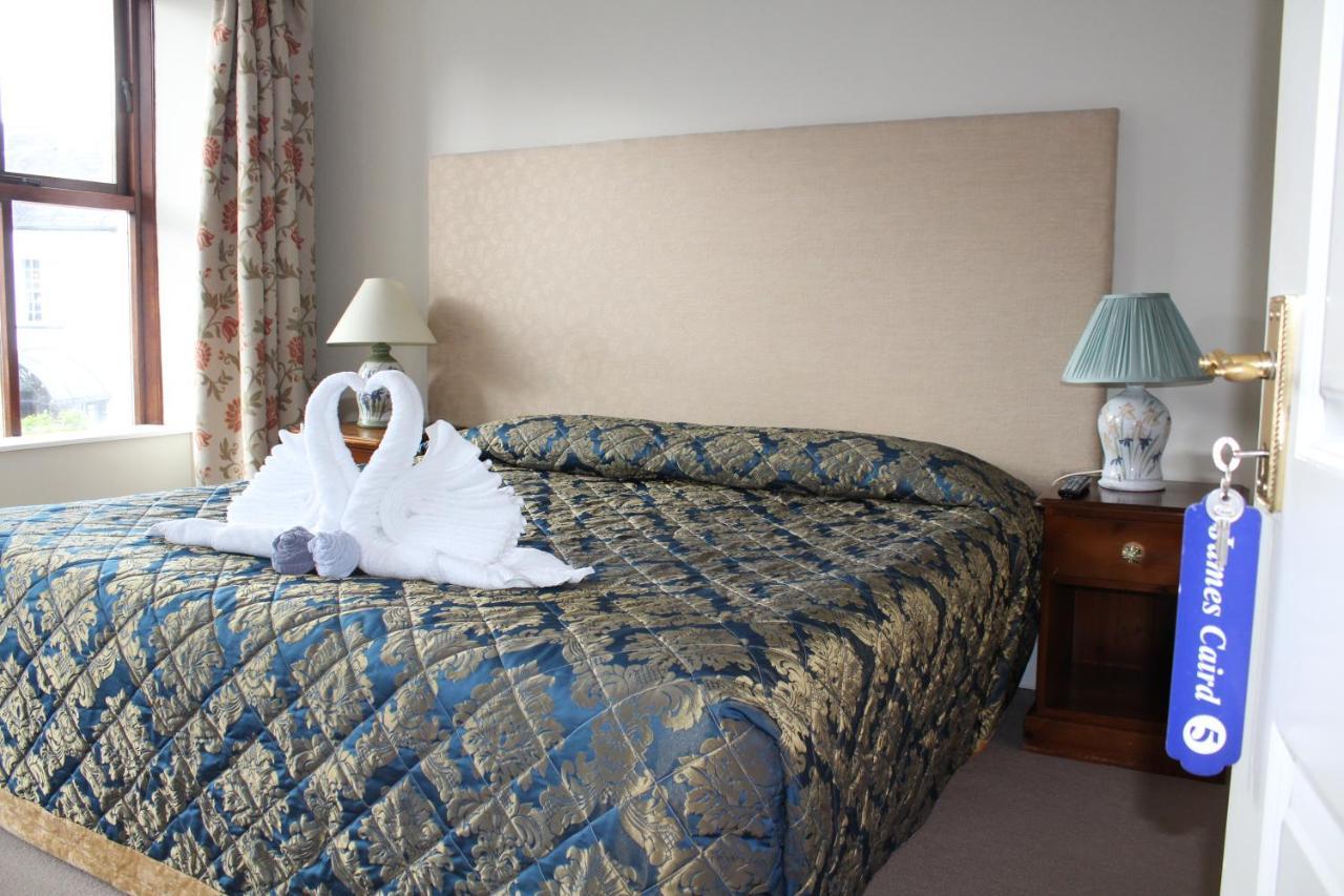 Tom Crean Base Camp - Food Drink Bed Otel Kenmare Dış mekan fotoğraf